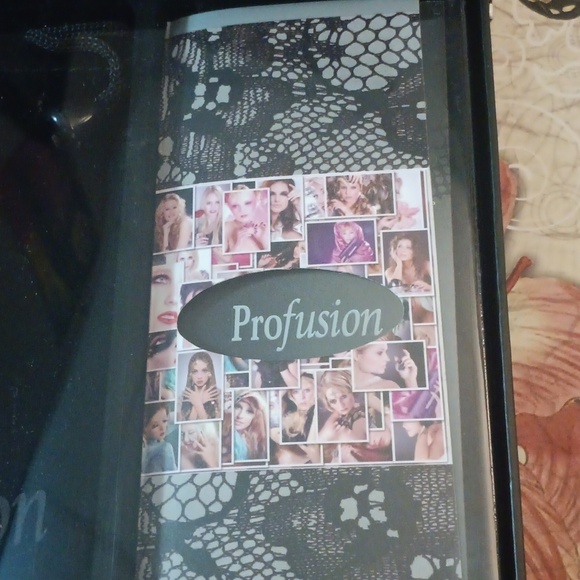 🤠NWT Profusion Ultimate Vanity Set - Picture 7 of 8